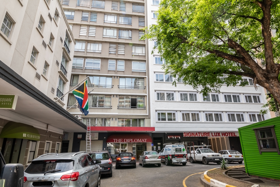 1 Bedroom Property for Sale in Cape Town City Centre Western Cape